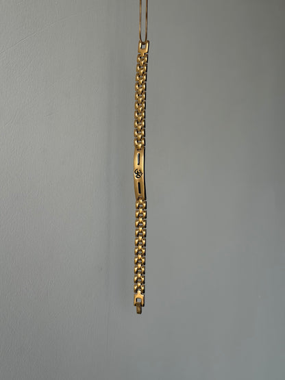 Divine om bracelet