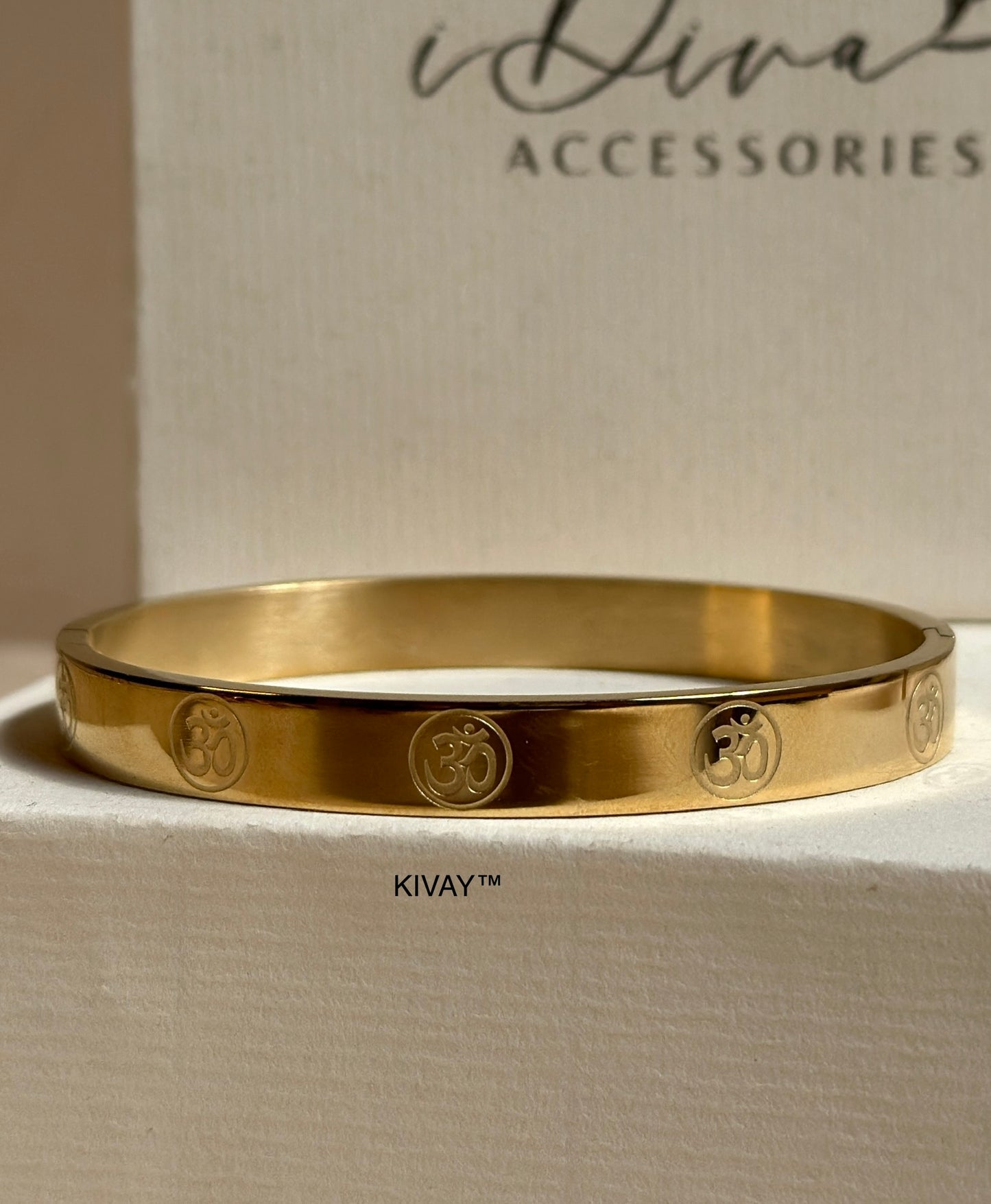 Om bracelet