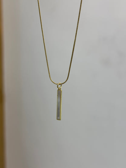 Gold bar necklace