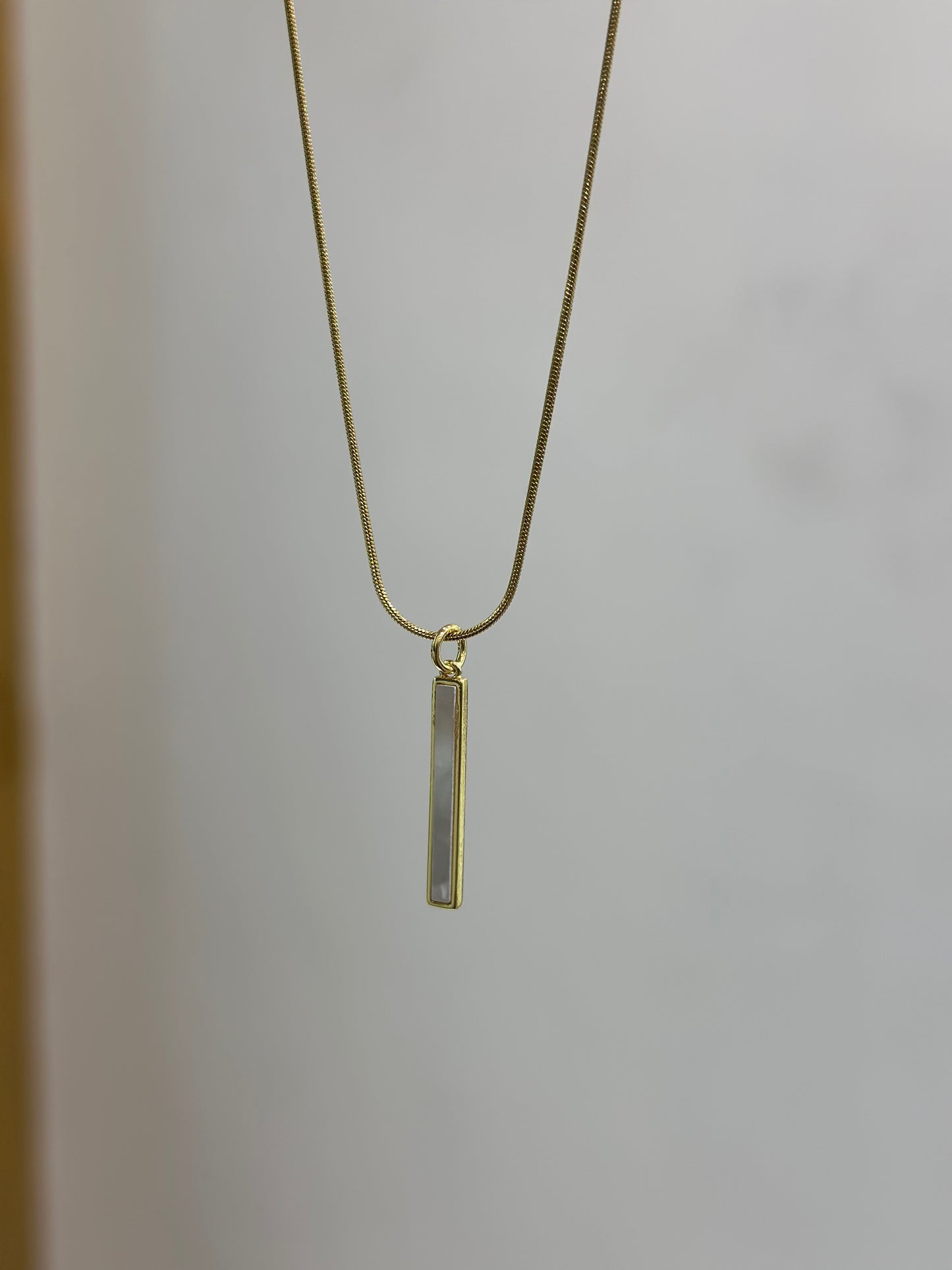 Gold bar necklace