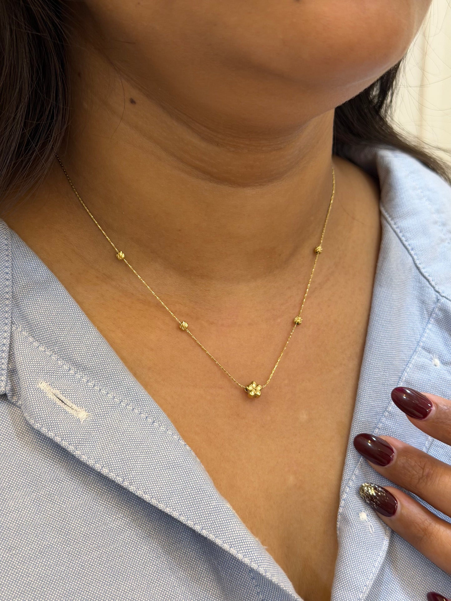 Floral stackable statement neckalce