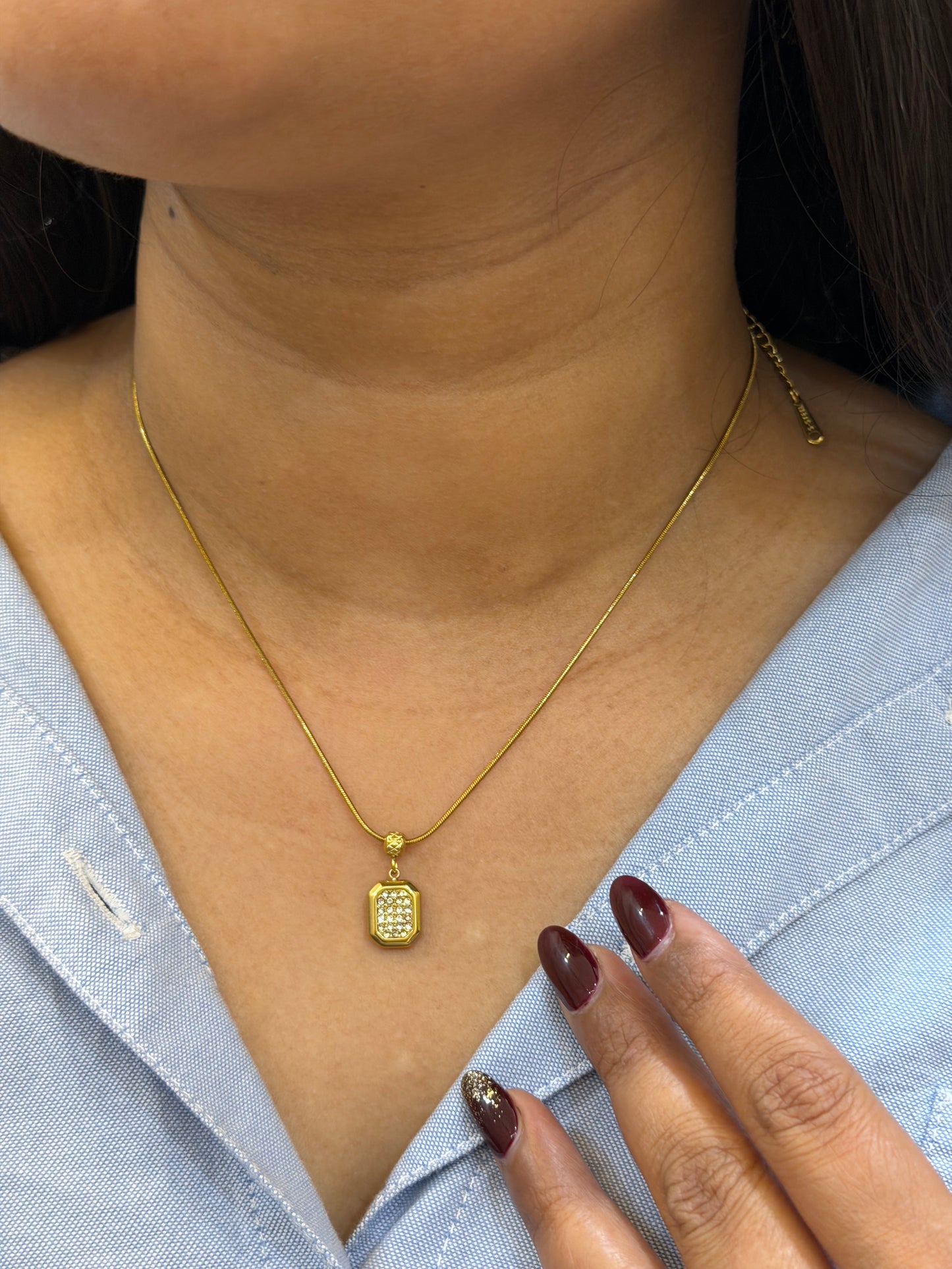 Nora classic necklace