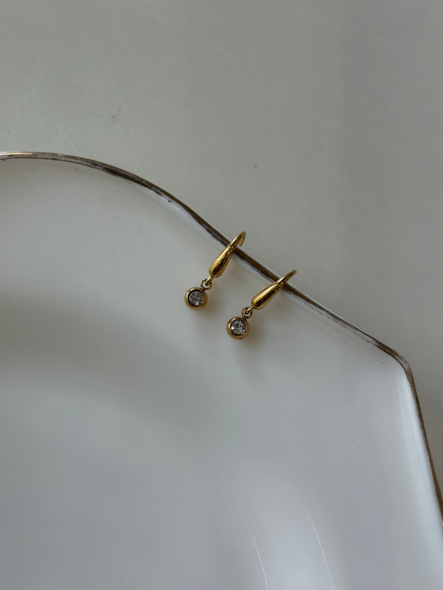 Zara dangling earrings
