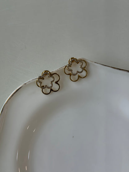 Florista unique statement earrings
