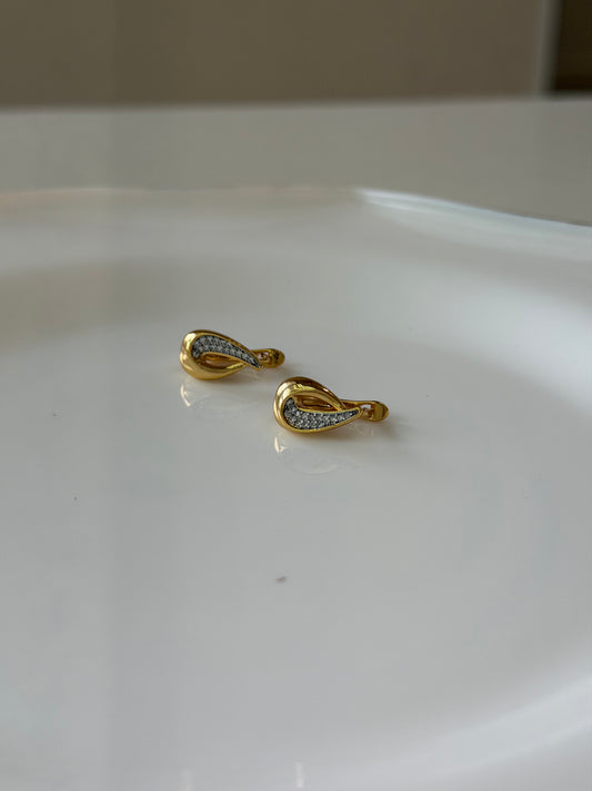 June studded minimal earrings