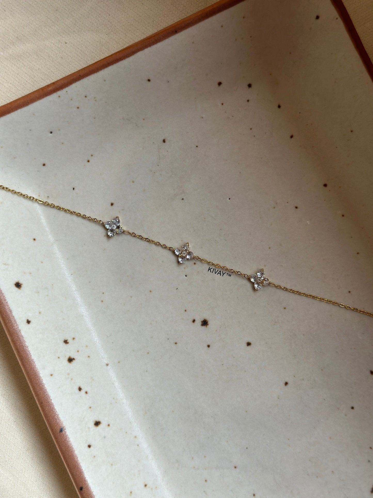 Aaina Chain Bracelet