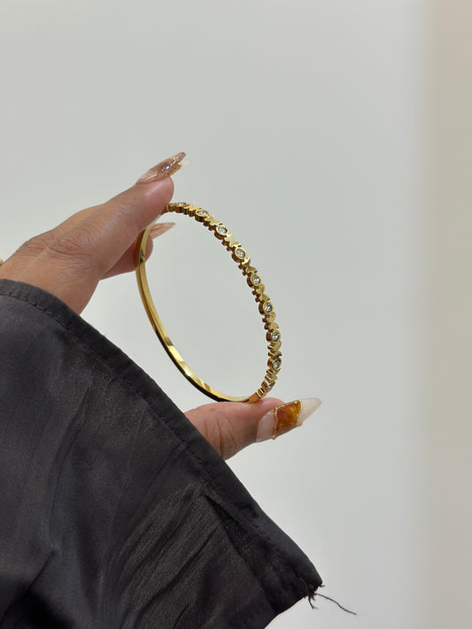 Solace minimal bracelet