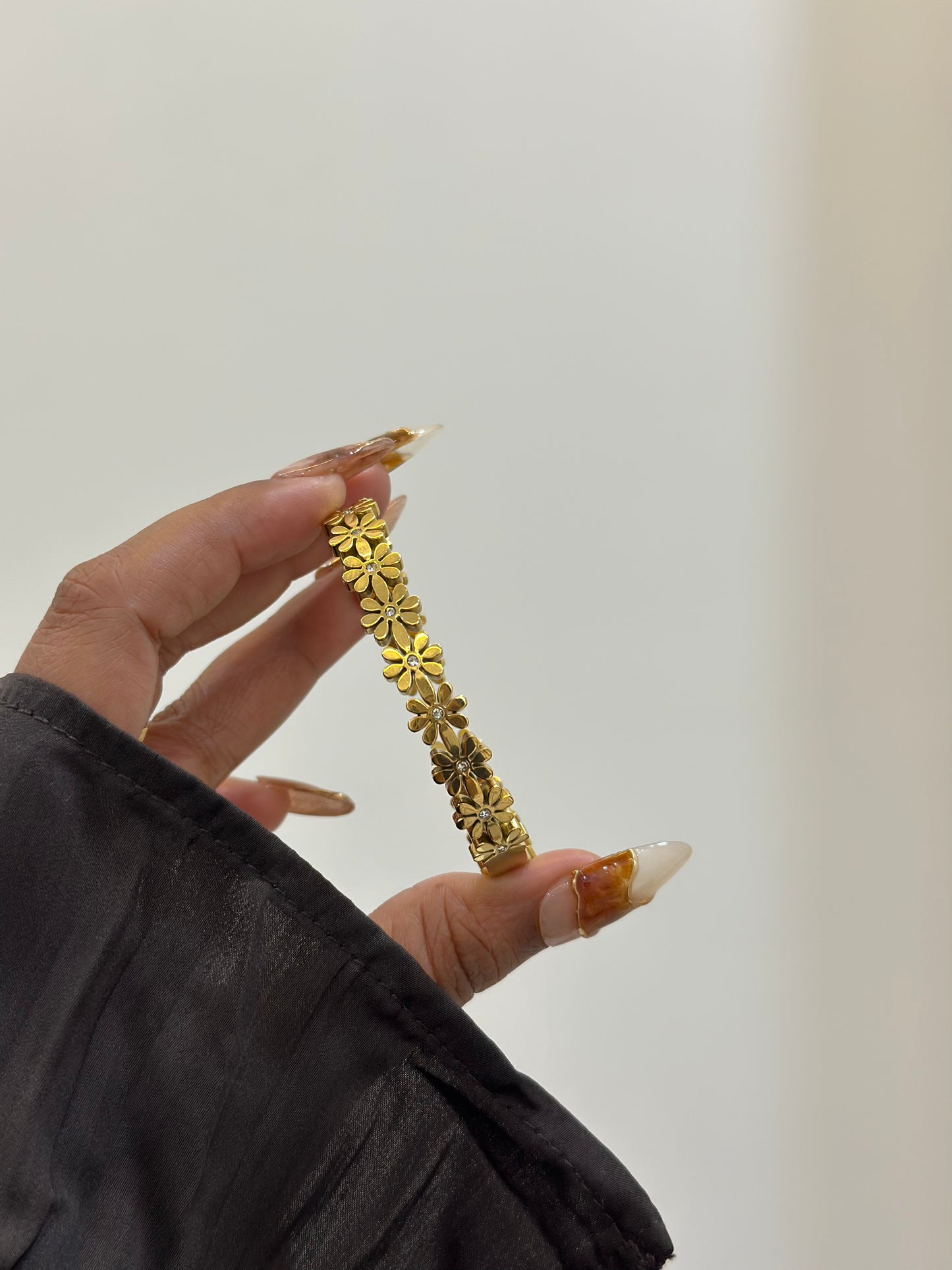 Flora statement bracelet