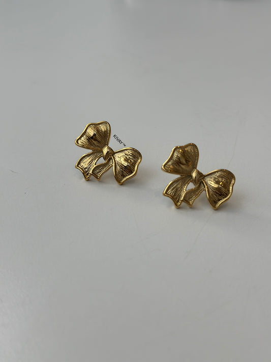 Aesthetic Bow Earring