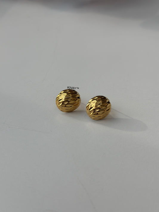 Buzy Earring