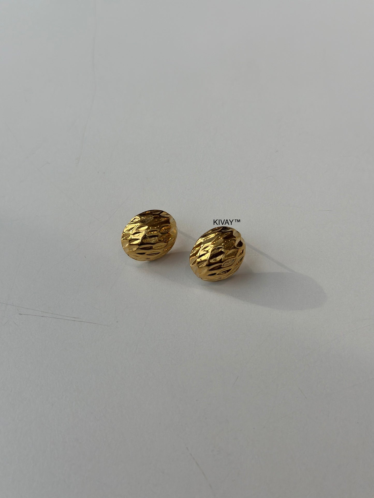 Buzy Earring