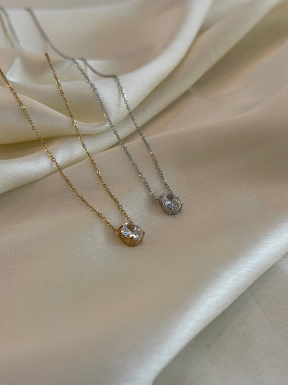 Ani Solitaire Necklace