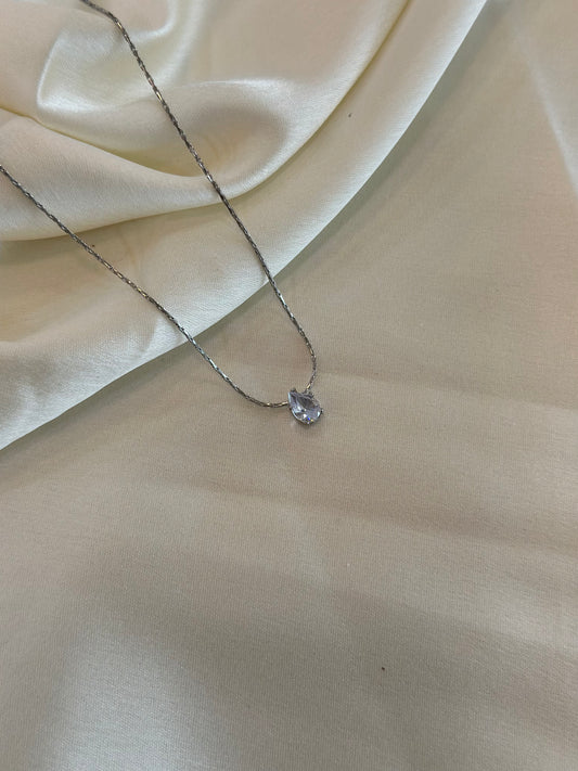 Drop Solitaire Necklace