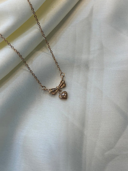 Bow Necklace