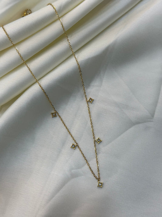 Tia Necklace