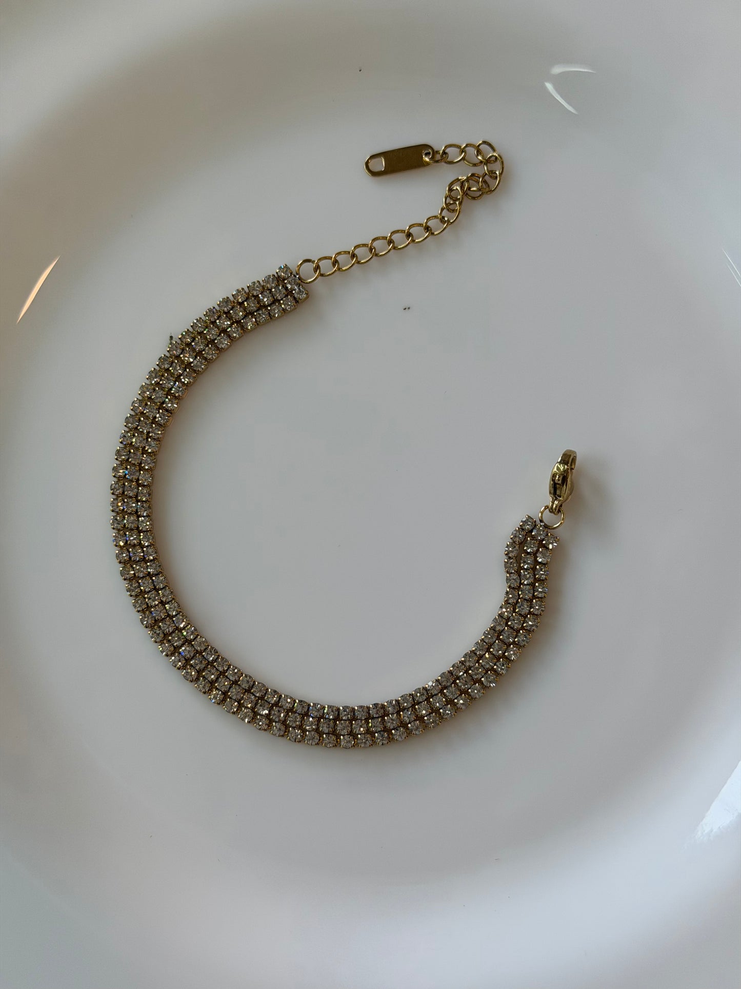 Sia tennis bracelet