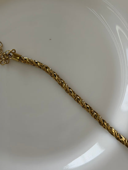 Misha chain bracelet