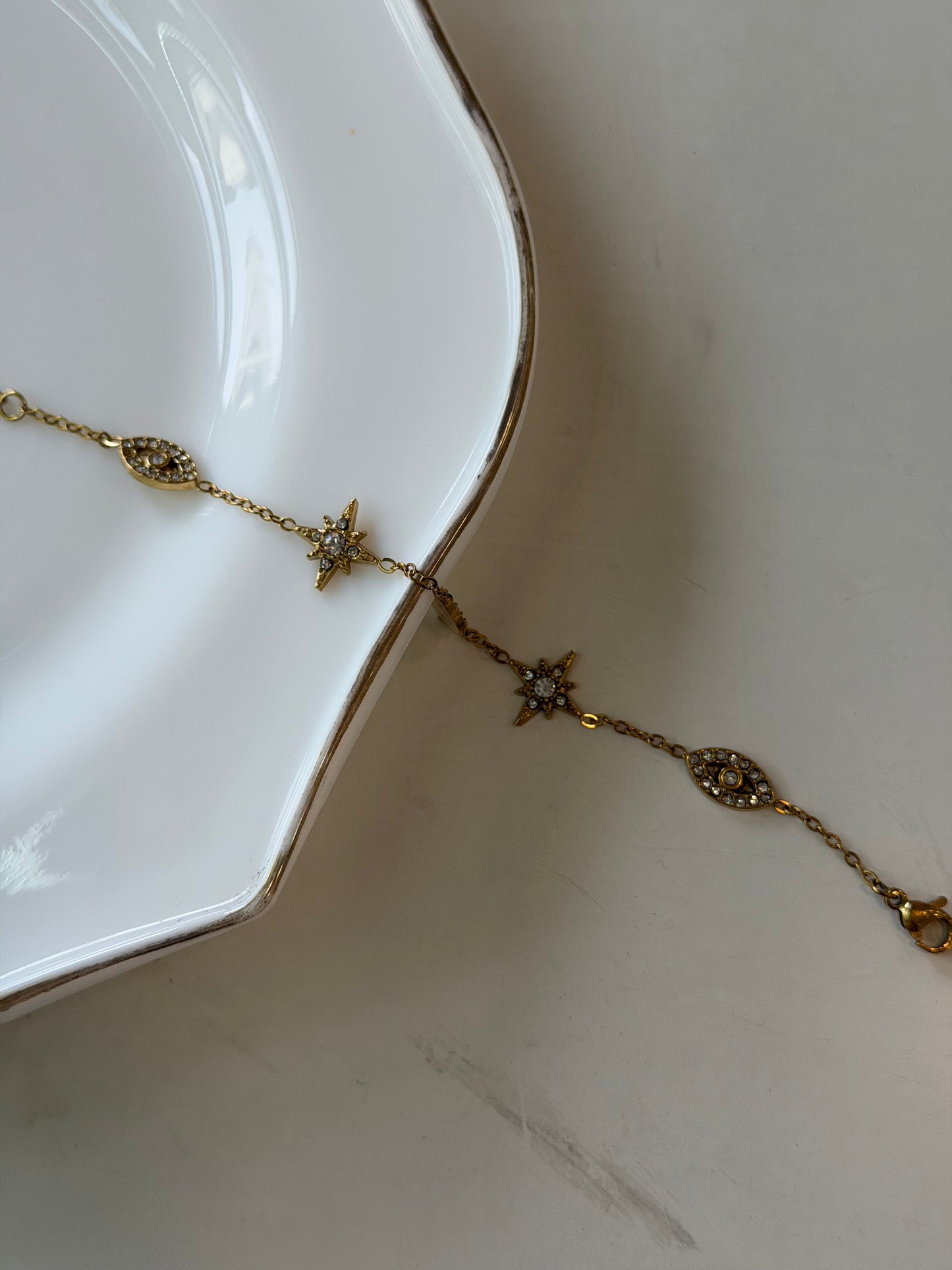 Evil eye studded chain bracelet