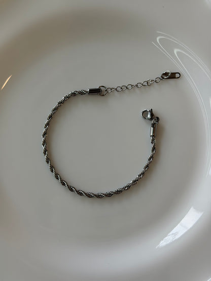 Rope chain bracelet