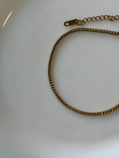 Mae classic minimal bracelet