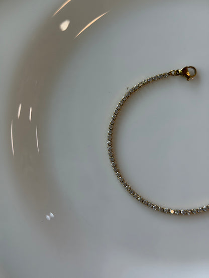 Aura minimal tennis bracelet