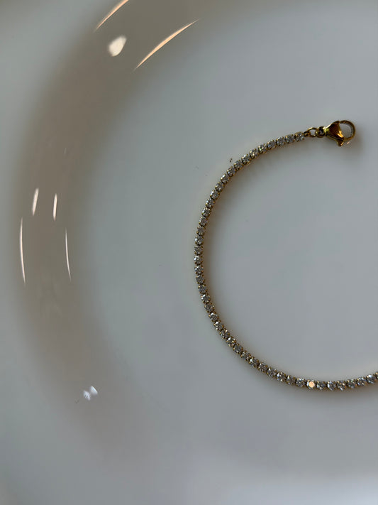 Aura minimal tennis bracelet