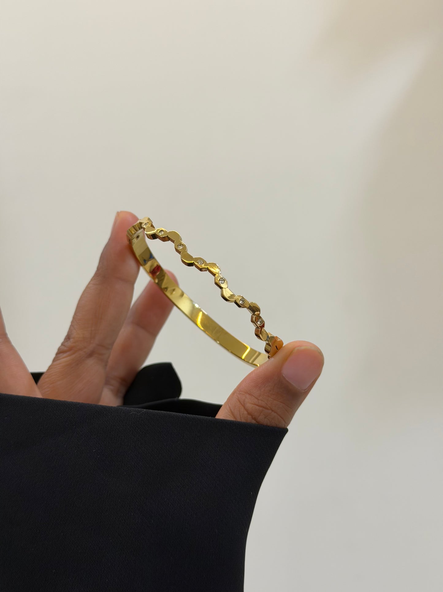 Ceil statement bracelet