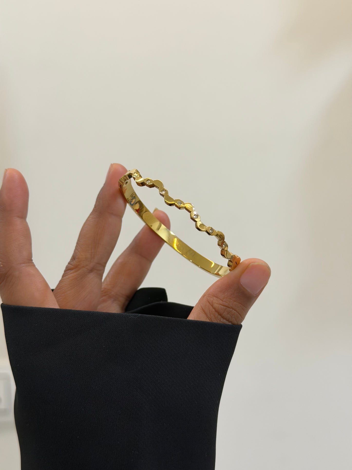 Ceil statement bracelet