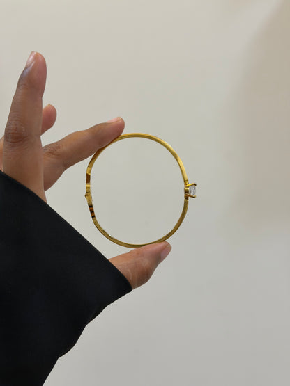 Luxe Zoya statement bracelet