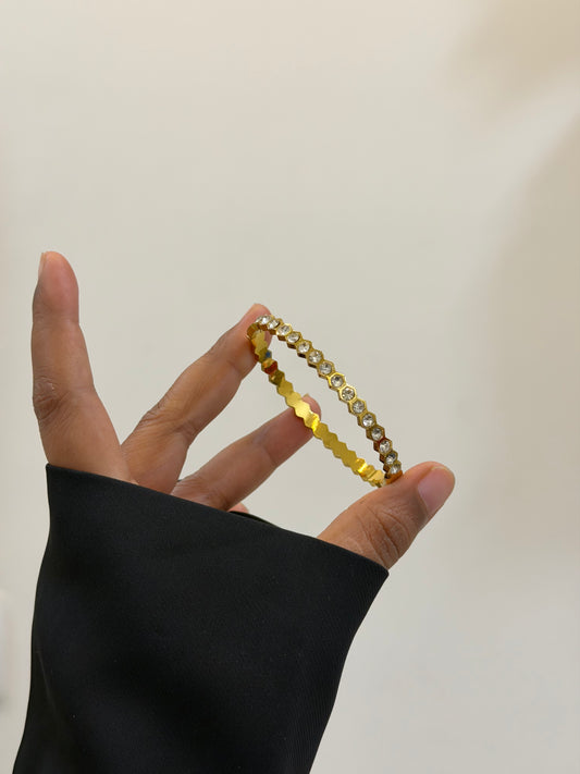 Luxe Honey comb studded bracelet