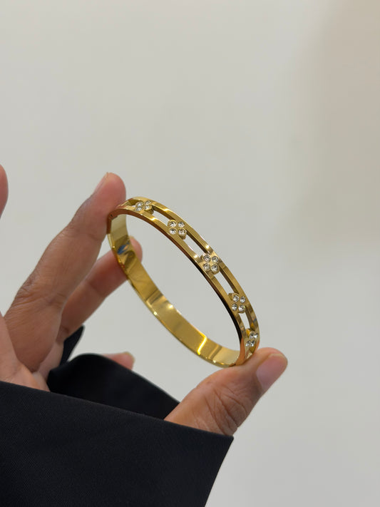 Luxe Nova studded statement bracelet