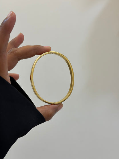 Chic classic bracelet