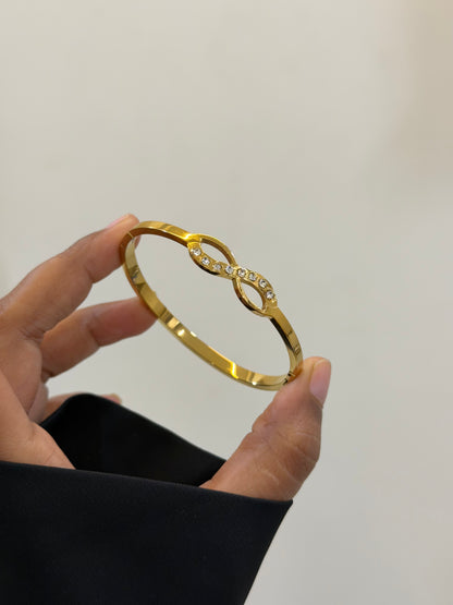 Infinity statement bracelet
