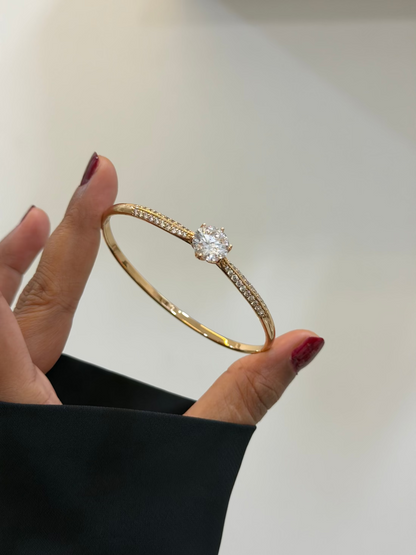 Luxe maya solitaire statement bracelet