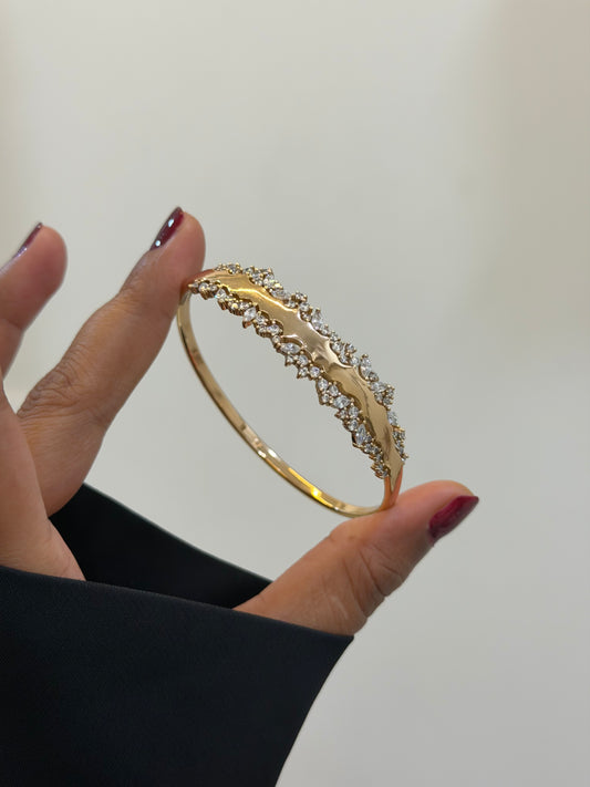 Luxe Nora statement bracelet