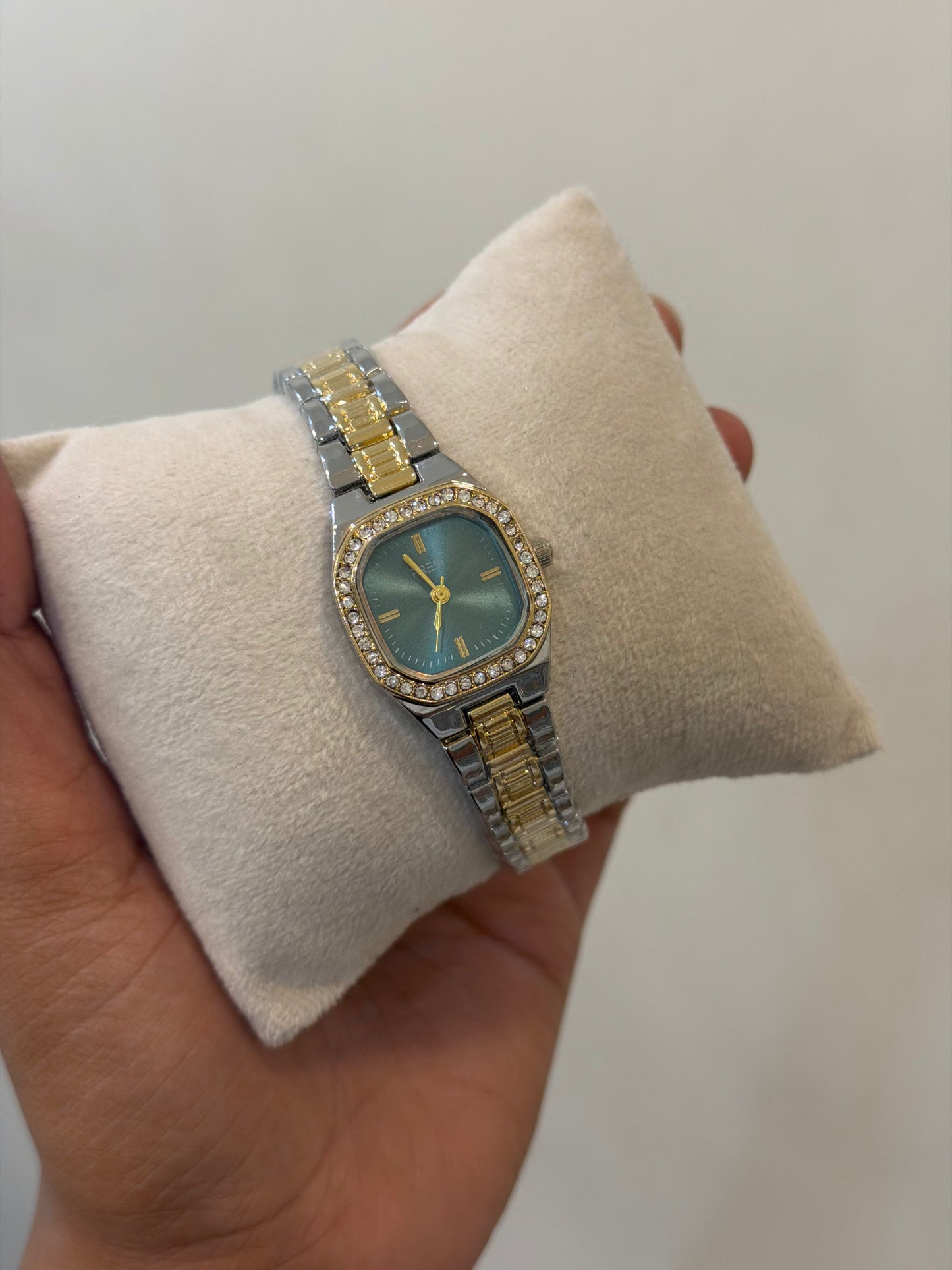 Raya classic embellished watch