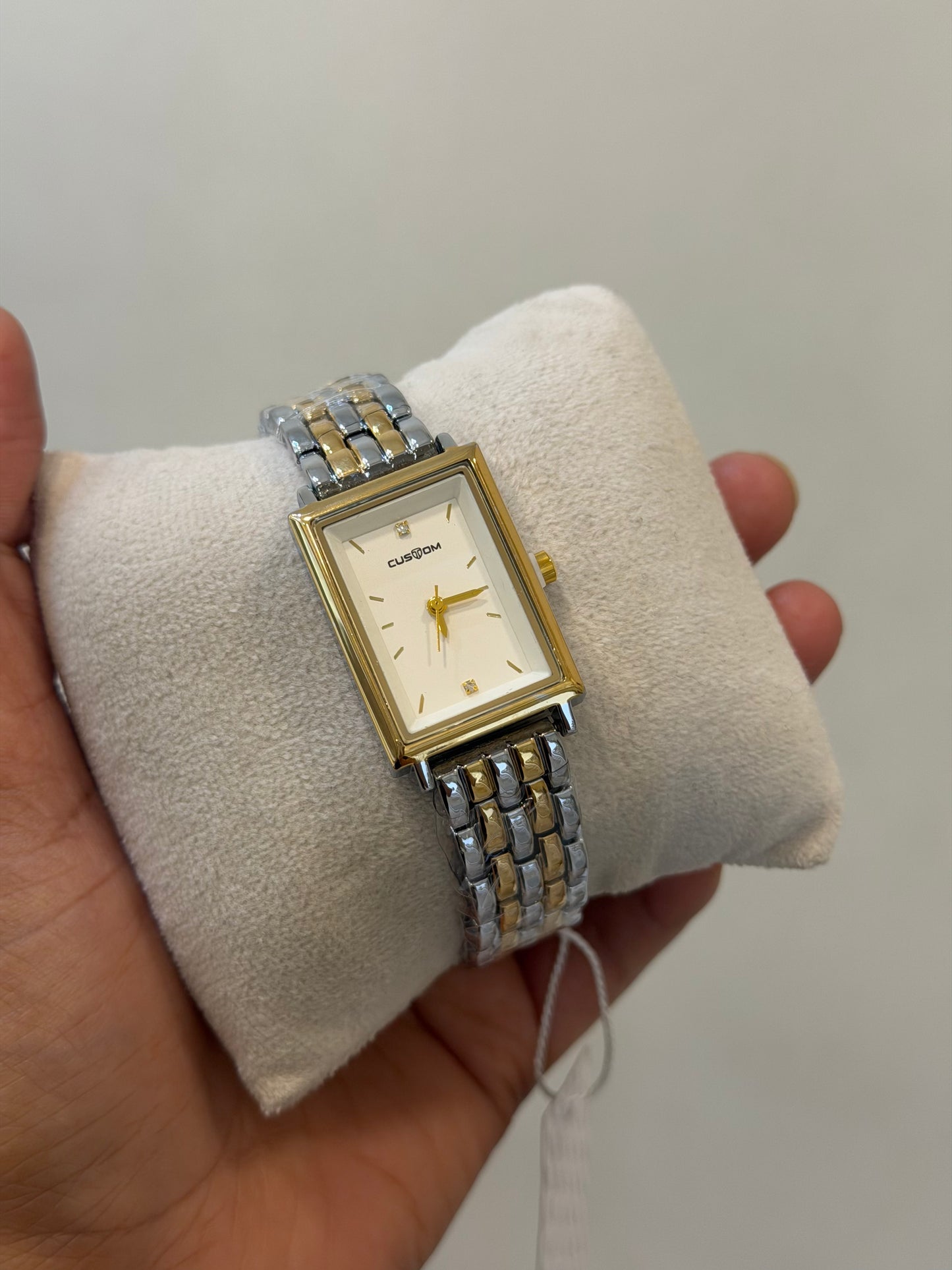 Zoya classic statement watch