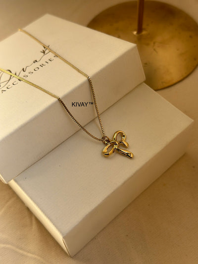 Aesthetic bow necklace