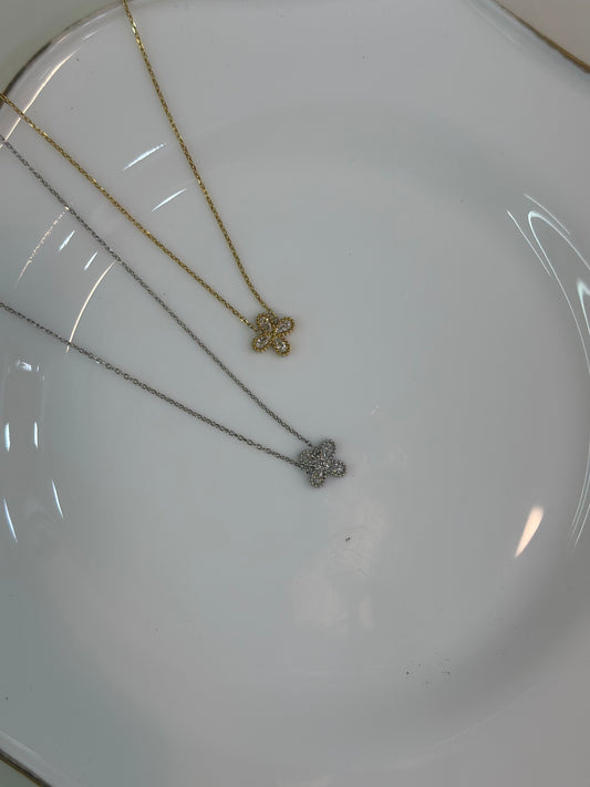 Luxe floral necklace
