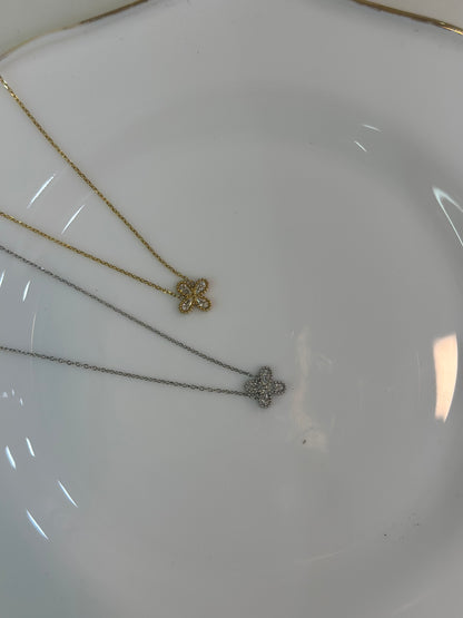 Luxe floral necklace