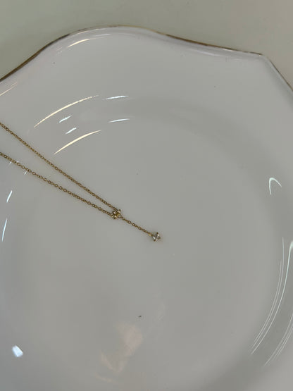 Mist drop necklace