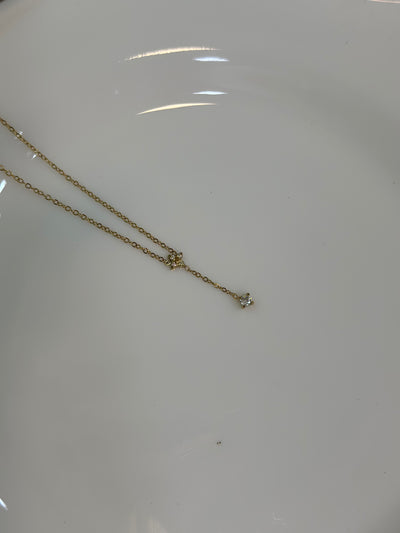 Mist drop necklace