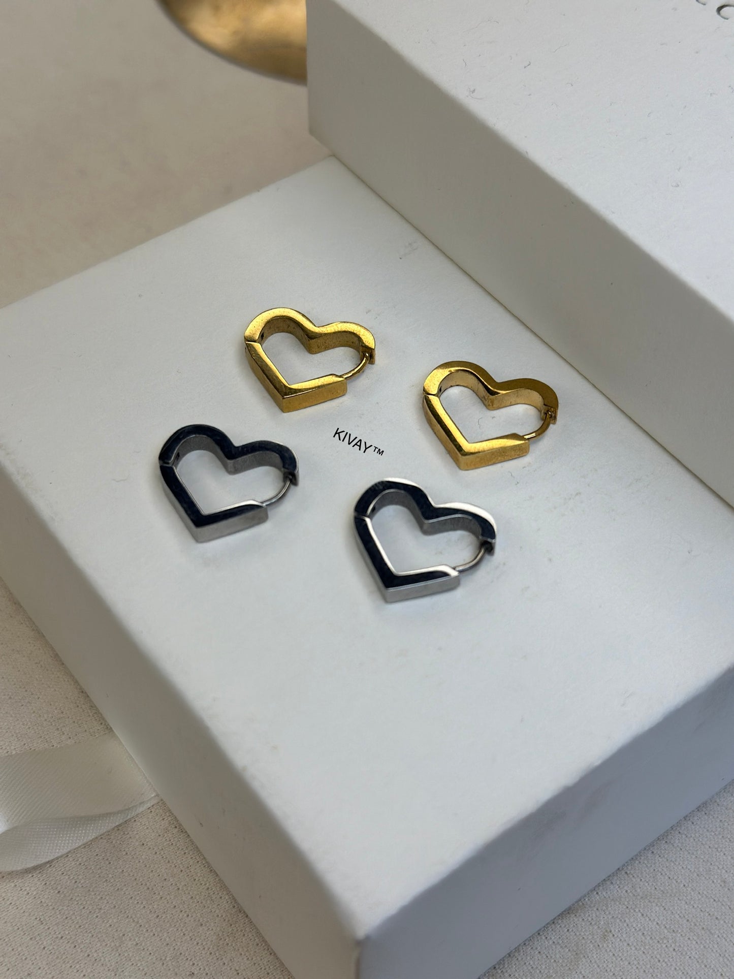 Zeta earring