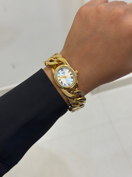Chunky statement luxe watch