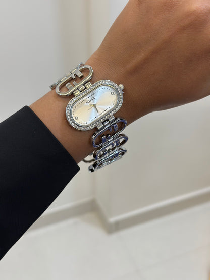 Party wear luxe watch