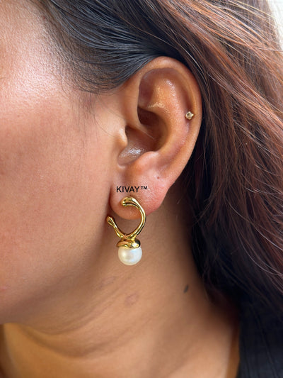 Noir Earring