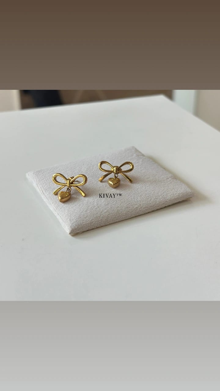 Cupid Bow Earring