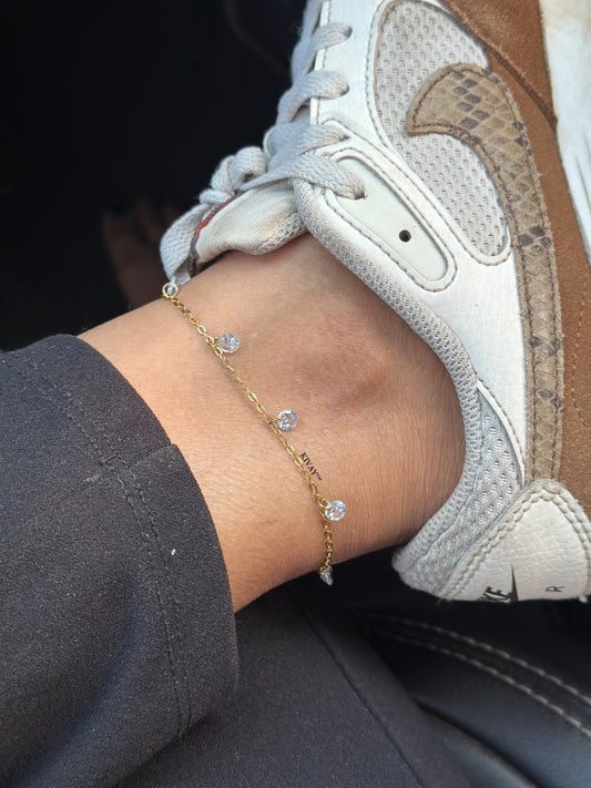 Noori White Color Anklet