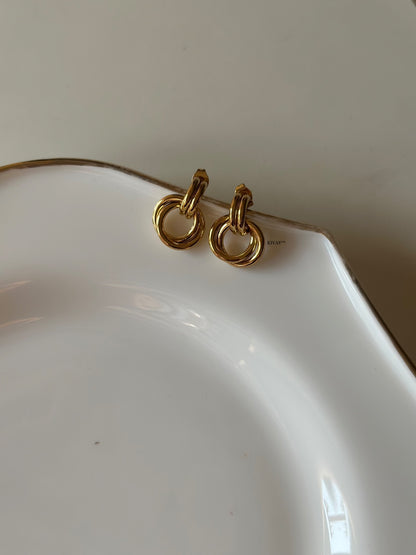 Celesta Earring