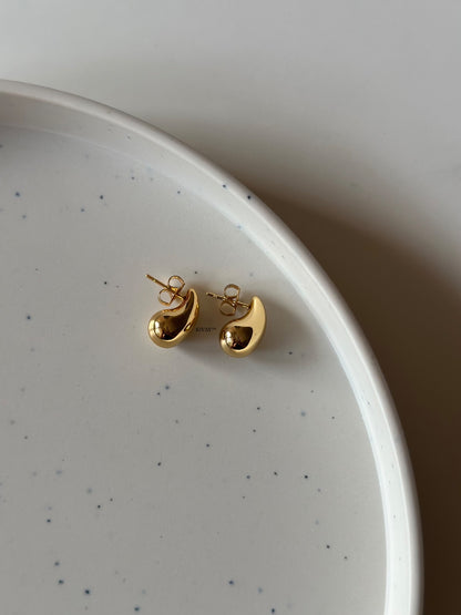 Mini Drop Earring